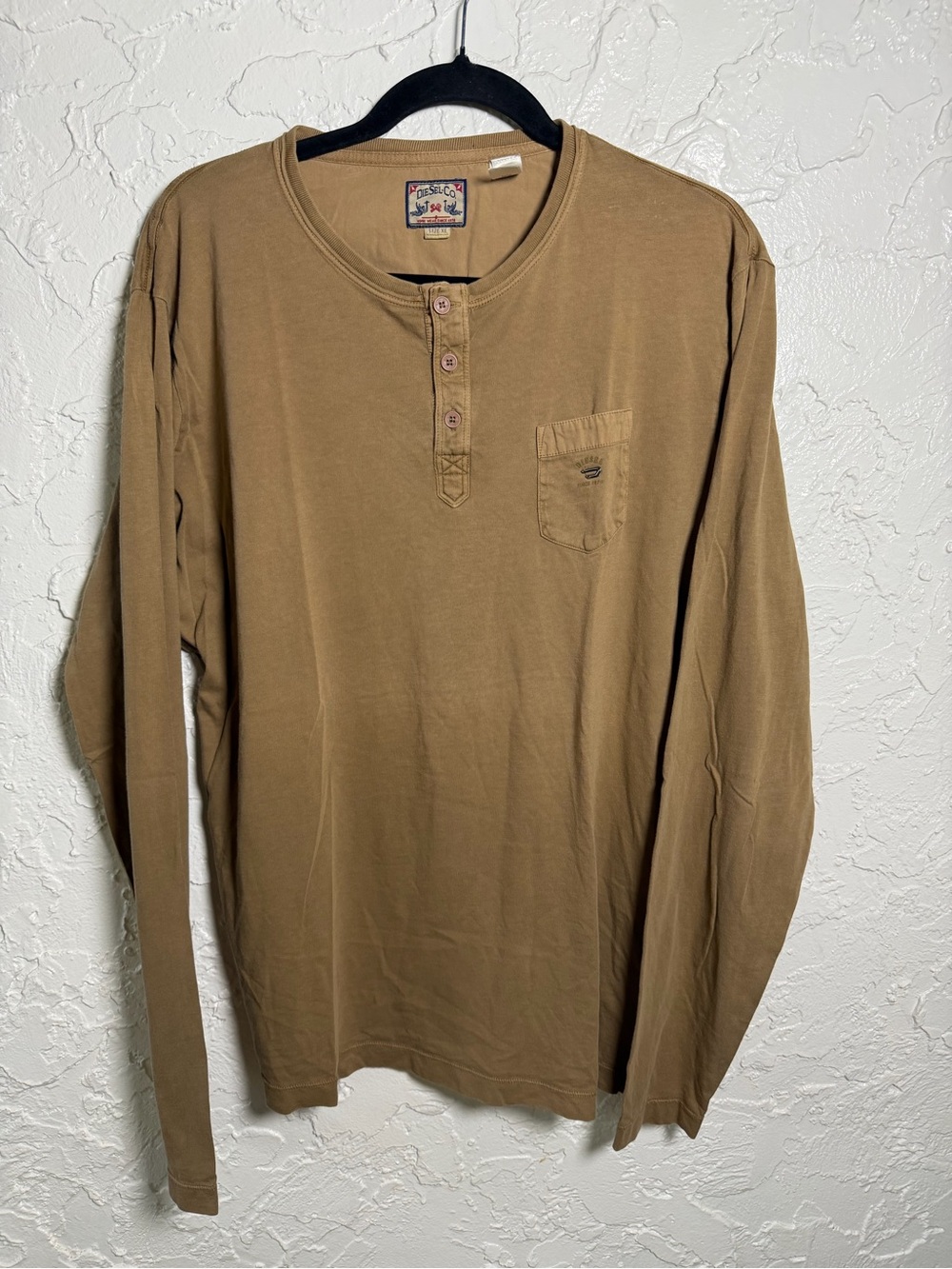 Vintage Diesel Men's Brown Long-Sleeve Henley